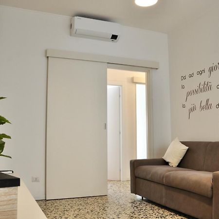 דירות מילאנו M.Aurelio Light Brown מראה חיצוני תמונה
